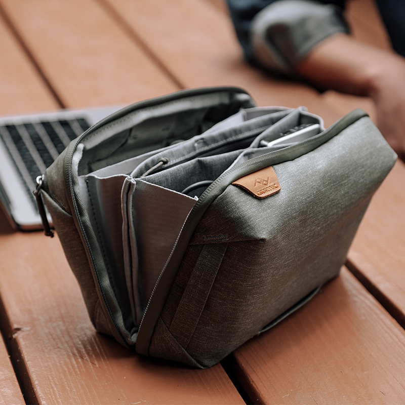 픽디자인 테크 파우치 세이지