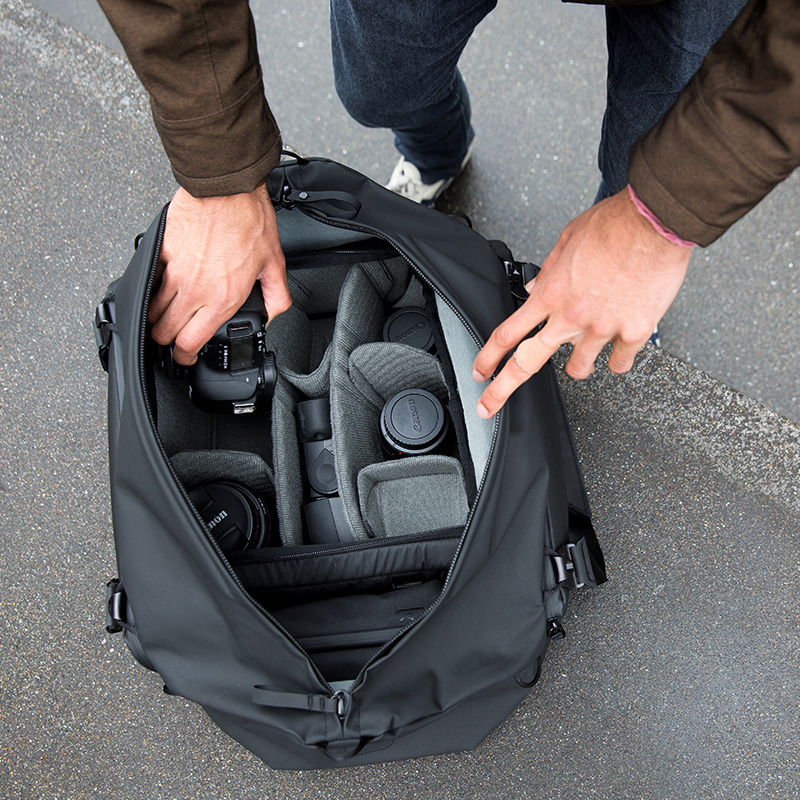 픽디자인 트래블 더플 백 35L 블랙