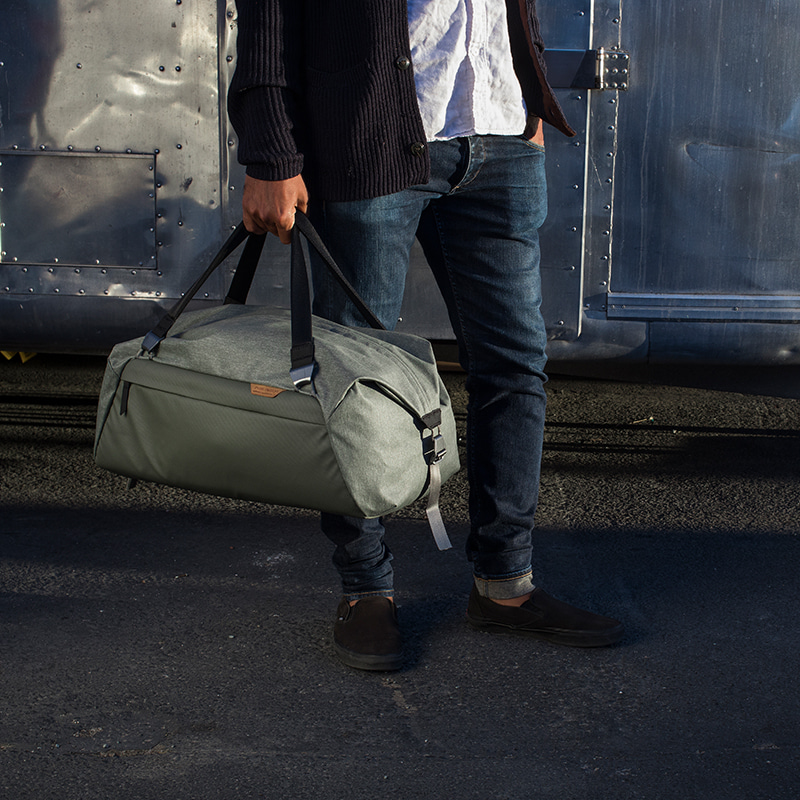 픽디자인 트래블 더플 백 35L 세이지