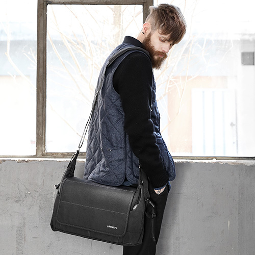 매틴 숄더백 클레버 130FC (차콜/브라운)