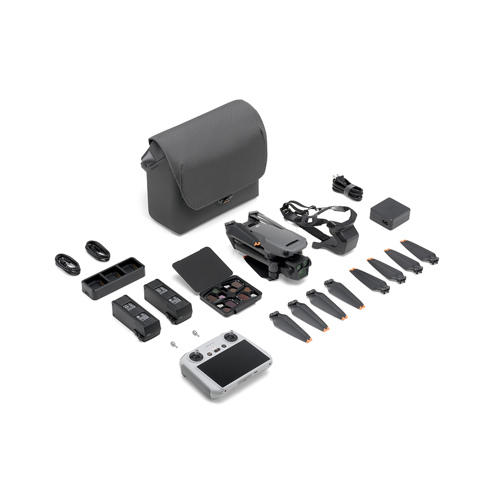 DJI Mavic 3 Pro Fly More Combo  (DJI RC)