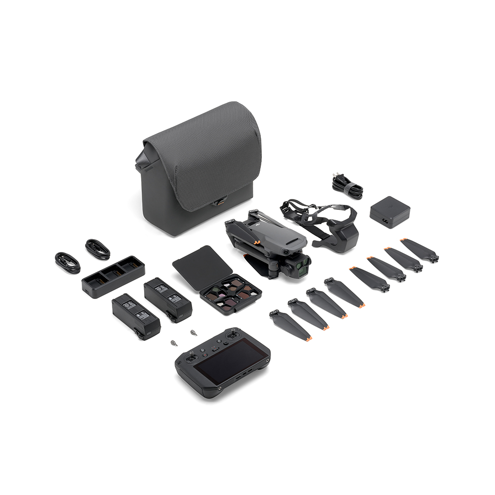 DJI Mavic 3 Pro Fly More Combo (DJI RC PRO)