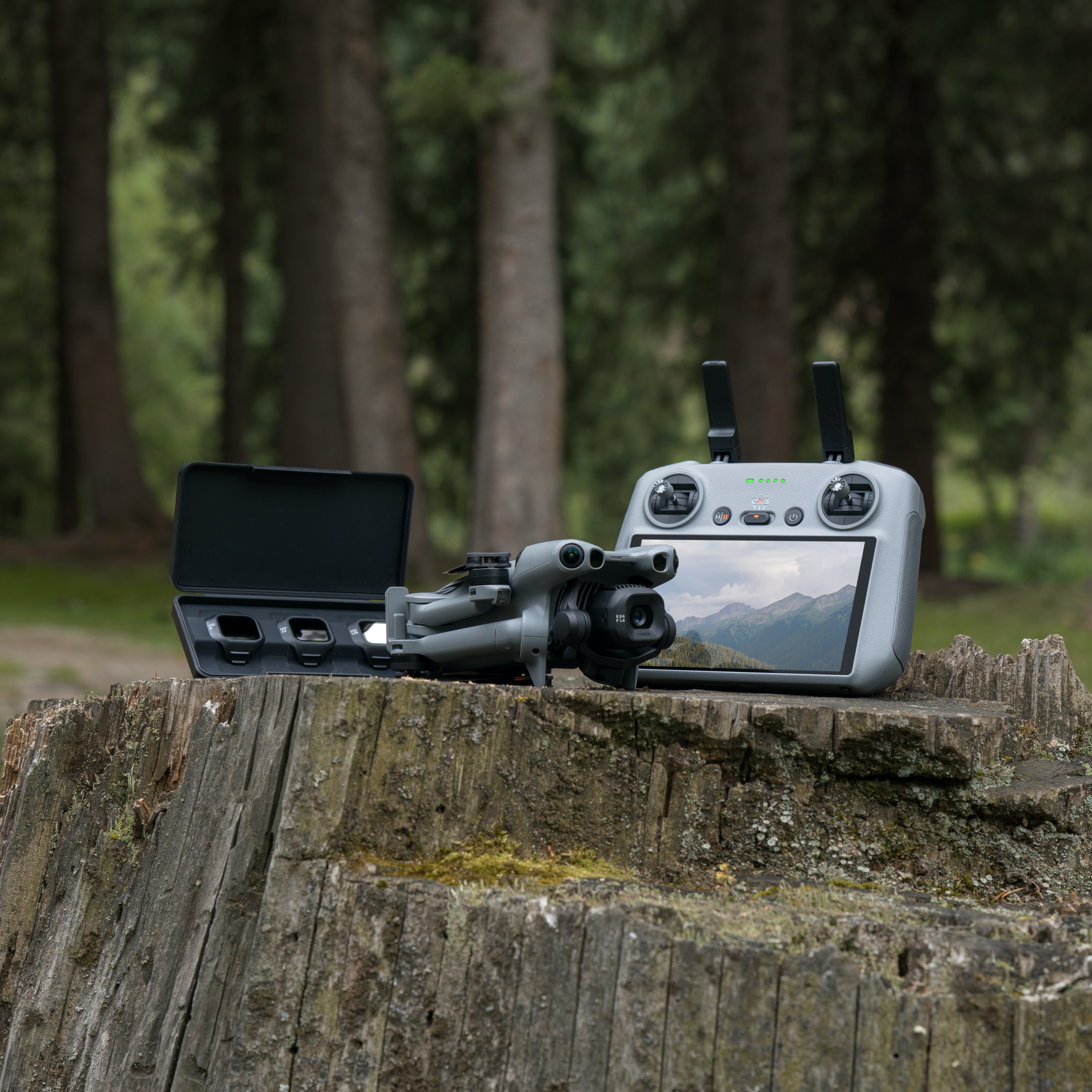 DJI Mini 5 Pro 플라이 모어 콤보 플러스 (DJI RC 2 포함)